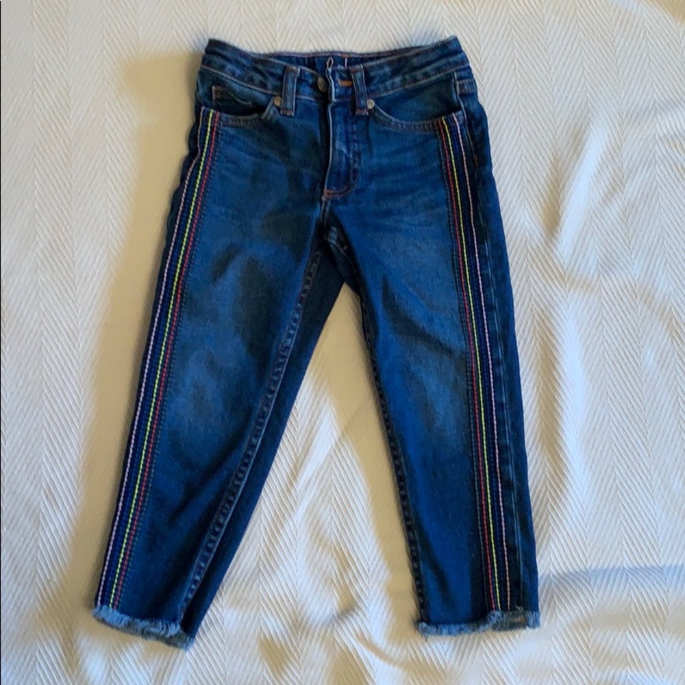 Boden girl’s cropped denim with rainbow sides 6Y